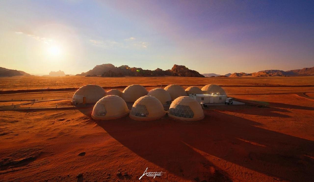 Wadi Rum Ufo Luxotel Exterior photo